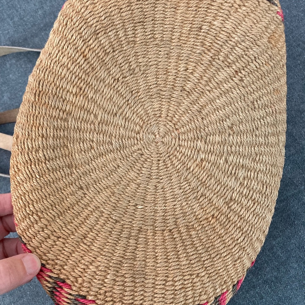 Vintage woven sisal market tote bucket bag. Jute, raffia - Picture 4 of 12
